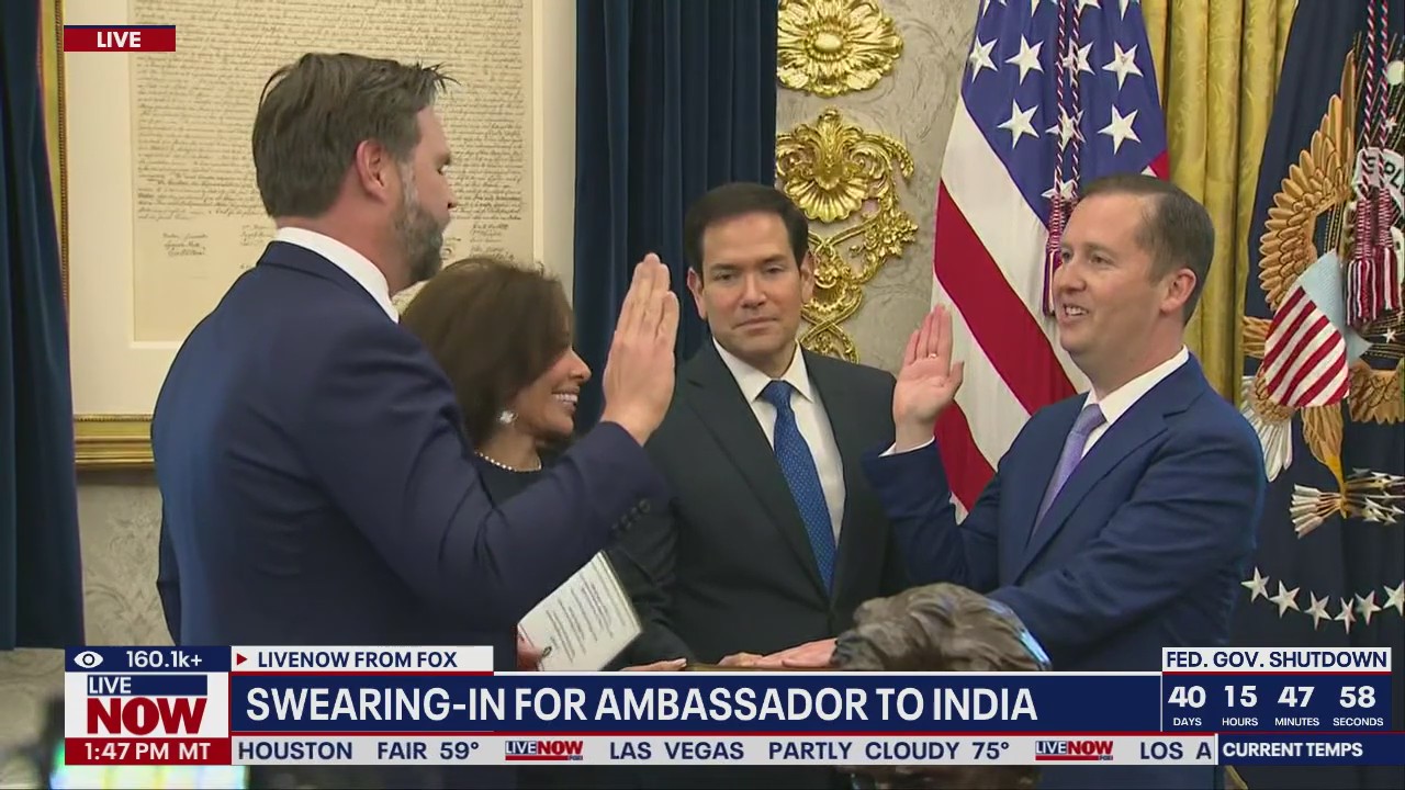 New U.S. ambassador to India sworn in at White House