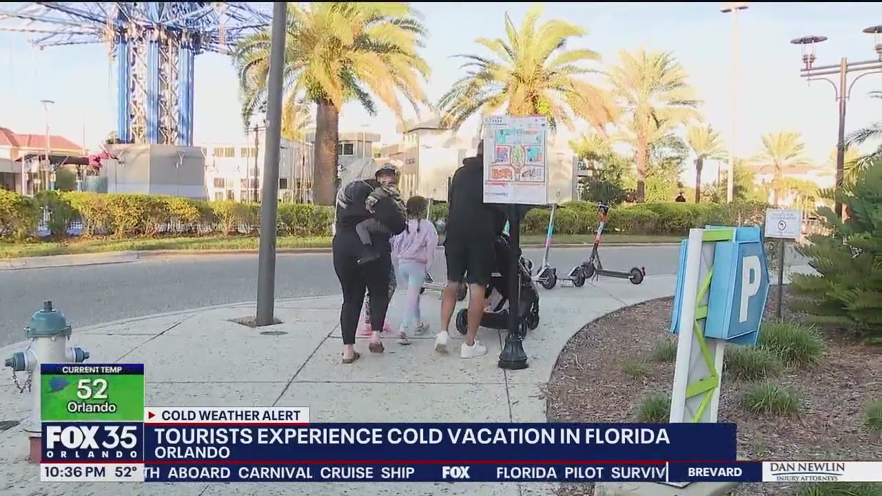 Cold snap reaches Orlando tourist district