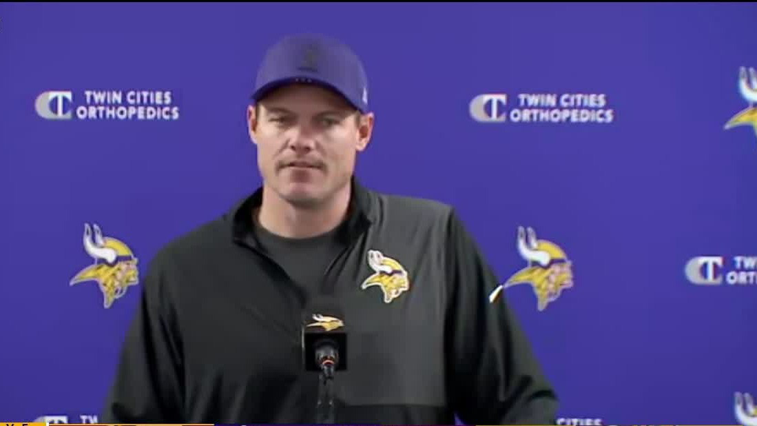 Vikings QB Carson Wentz has successful left shoulder surgery [FULL]