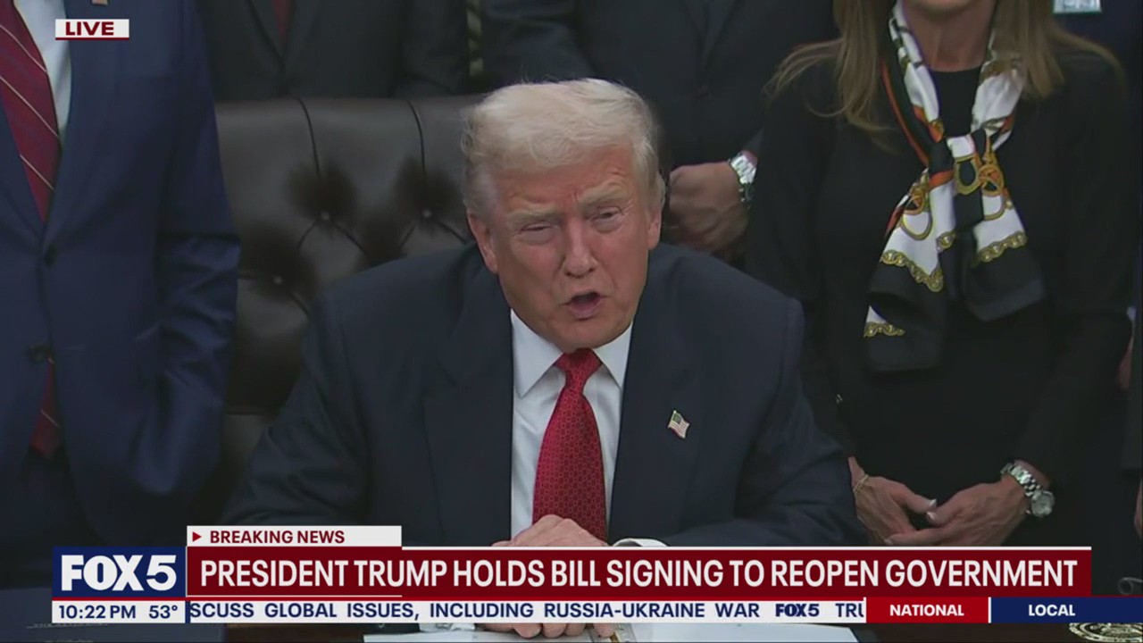 President Trump signs bill to reopen government