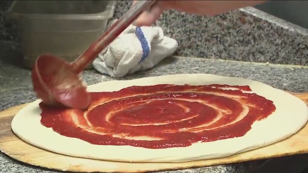 NJ restaurant gives free meals amid SNAP confusion