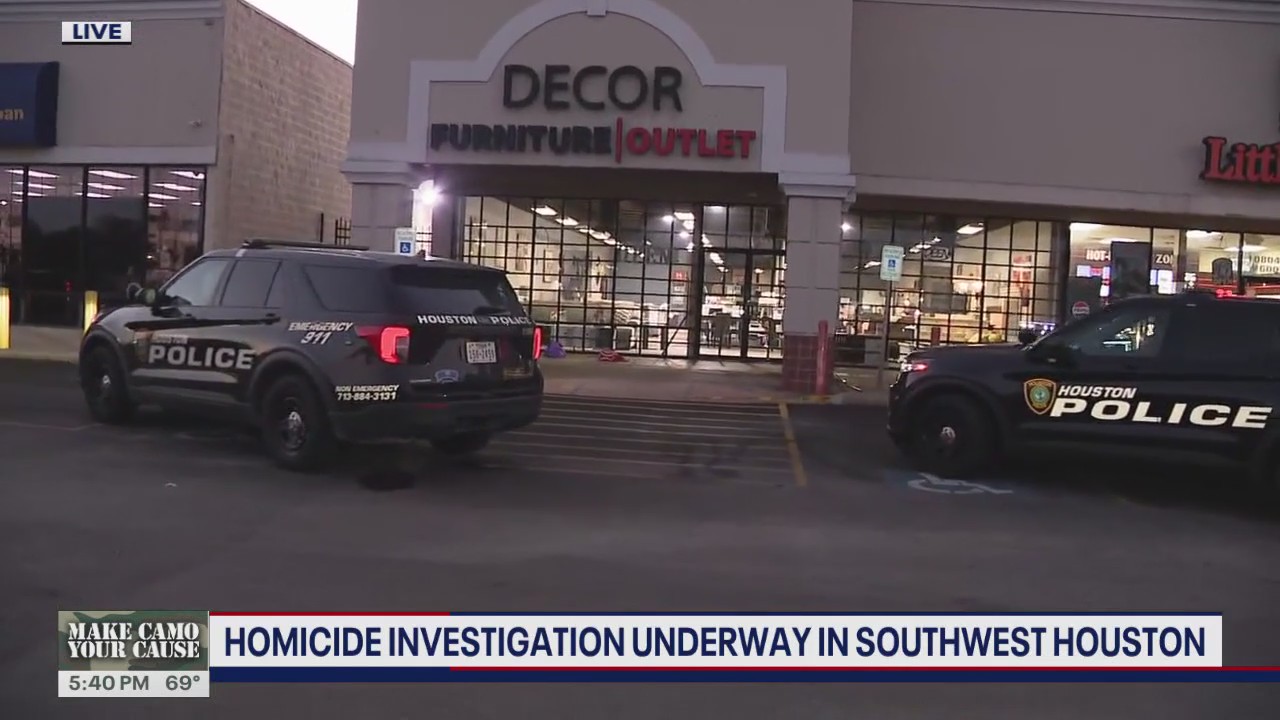 Homicide investigation underway in southwest Houston